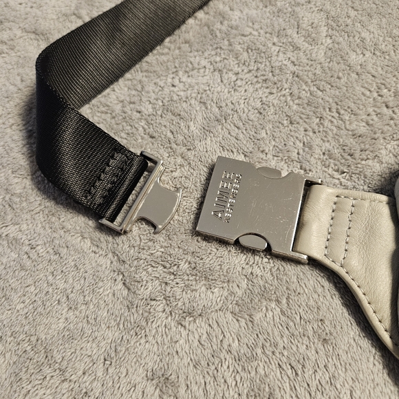 Aimee Kestenberg Milan Bum Leather Crossbody Belt Bag - Picture 4 of 12